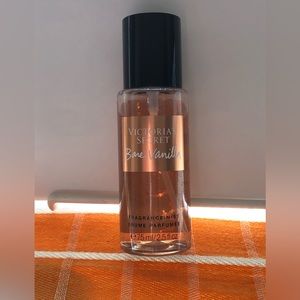 Bare Vanilla body mist by Victoria‘s Secret